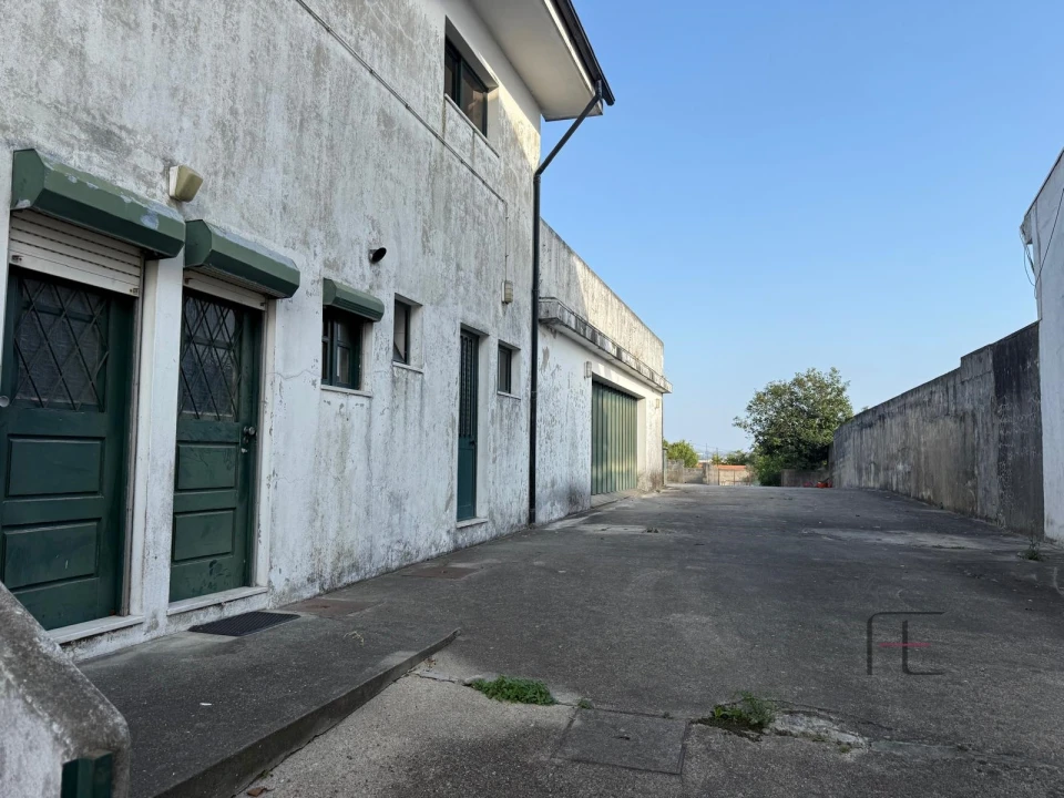 Prédio para Venda em Madalena Foto 35