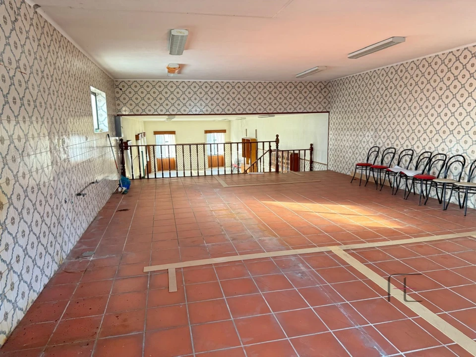 Prédio para Venda em Madalena Foto 27