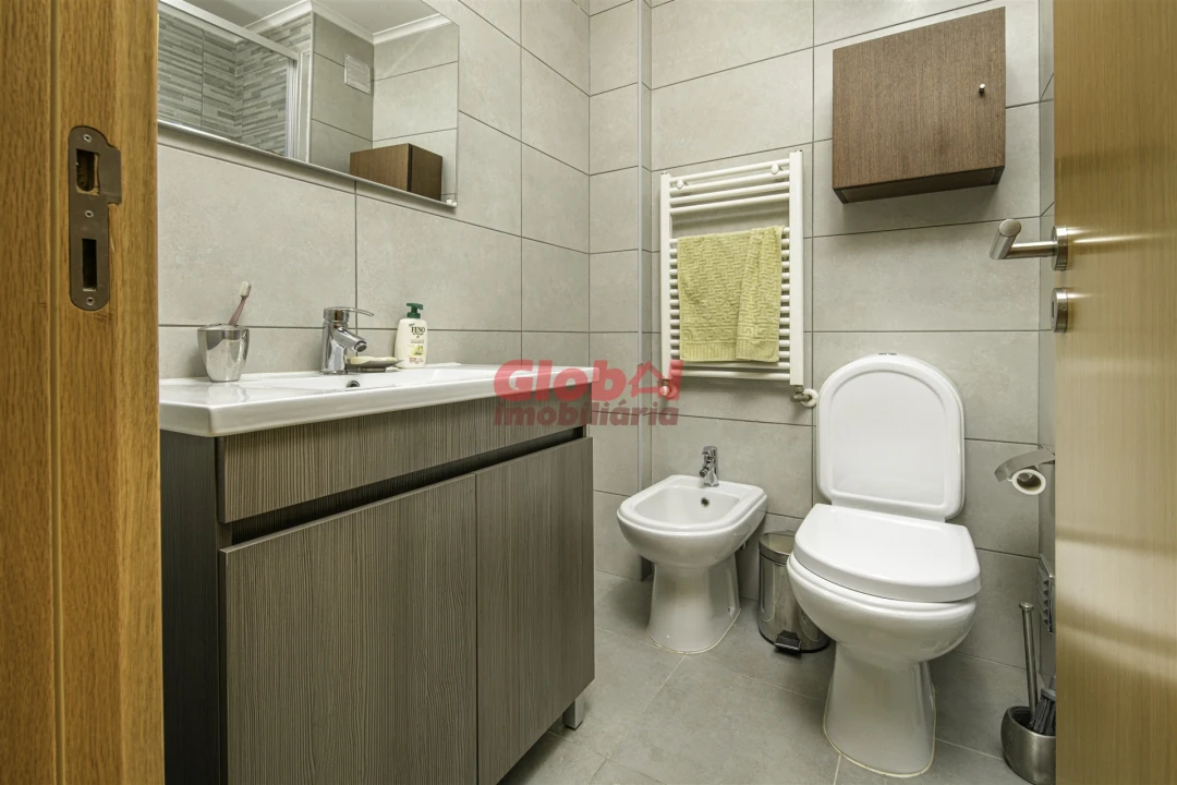 Apartamento T3 para Venda em Viseu Foto 10