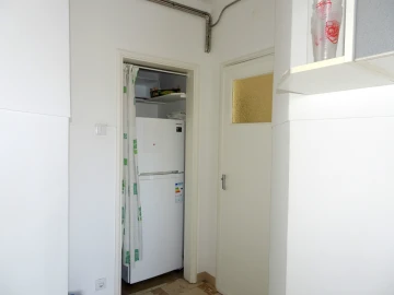 Apartamento T4 para Arrendamento em Sé Nova, Santa Cruz, Almedina e São Bartolomeu