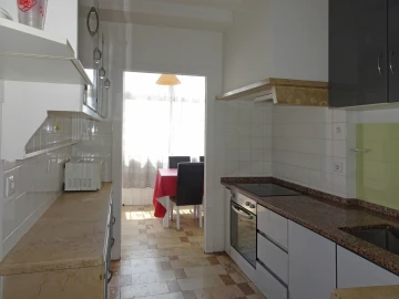 Apartamento T4 para Arrendamento em Sé Nova, Santa Cruz, Almedina e São Bartolomeu