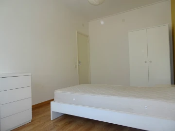 Apartamento T4 para Arrendamento em Sé Nova, Santa Cruz, Almedina e São Bartolomeu