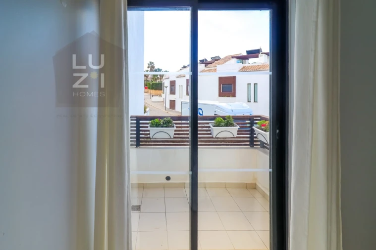 Apartamento T3 para Venda em Lagos (São Sebastião e Santa Maria) Foto 30