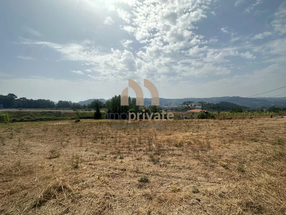 Terreno para Venda em Tagilde e Vizela (São Paio) Foto 7