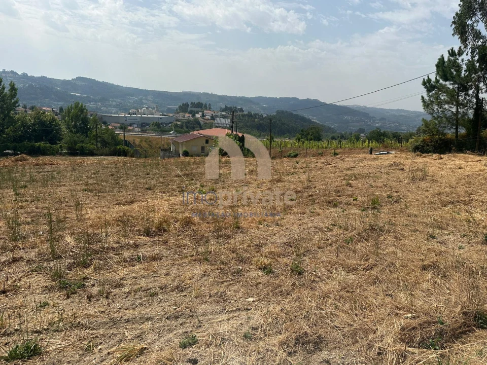 Terreno para Venda em Tagilde e Vizela (São Paio) Foto 8