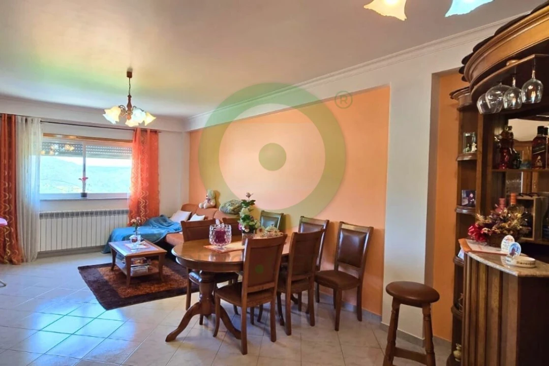 Apartamento T2 para Venda em Vinhais Foto 2