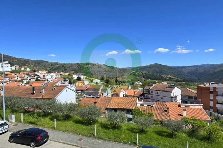 Apartamento T2 para Venda em Vinhais Foto 5