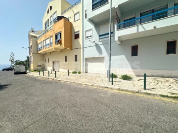 Apartamento T1 para Venda em São João das Lampas e Terrugem