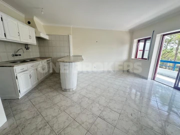 Apartamento T1 para Venda em São João das Lampas e Terrugem