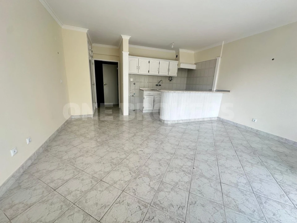 Apartamento T1 para Venda em São João das Lampas e Terrugem Foto 7