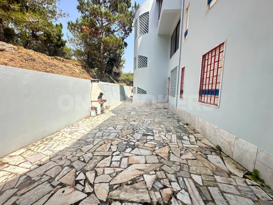 Apartamento T1 para Venda em São João das Lampas e Terrugem Foto 4