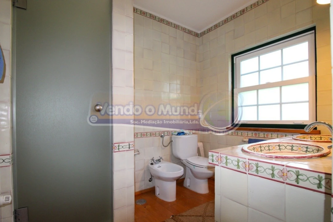 Moradia T4 para Venda em Santo Estêvão Foto 20