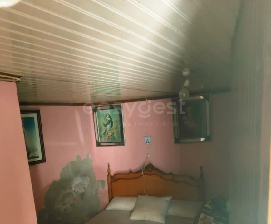 Moradia T2 para Venda em Freixo de Espada a Cinta e Mazouco Foto 5