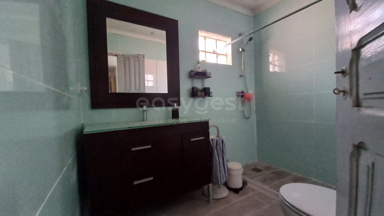 Moradia T1 para Venda em Madalena e Beselga Foto 6