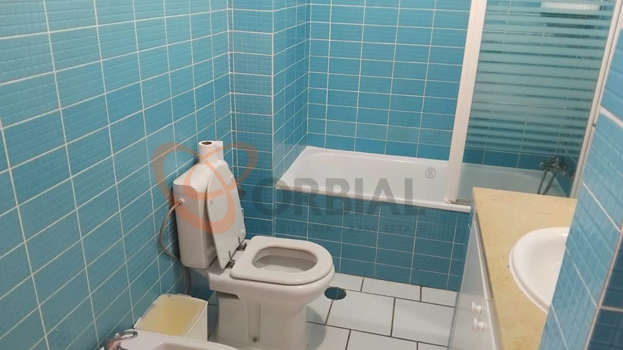 Apartamento T1 para Venda em Albufeira e Olhos de Água Foto 9