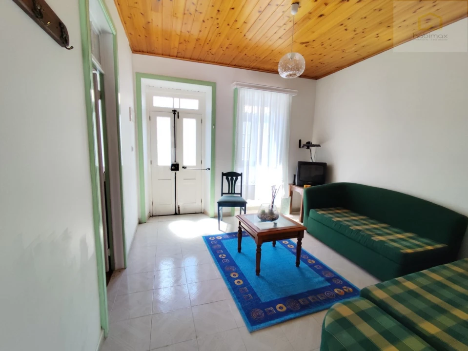 Moradia T2 para Venda em Lomba da Fazenda Foto 21