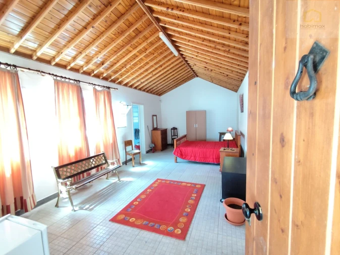 Moradia T2 para Venda em Lomba da Fazenda Foto 12