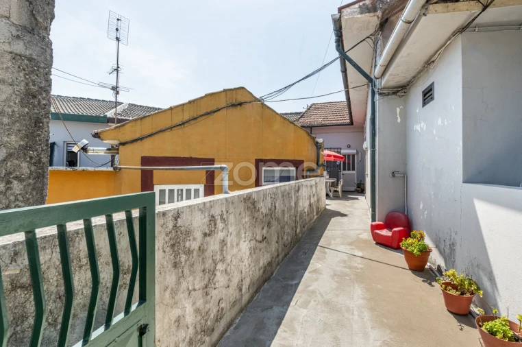 Moradia T3 para Venda em Baguim do Monte (Rio Tinto) Foto 12