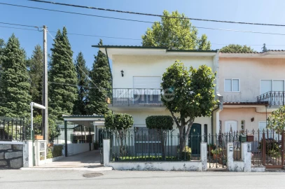 Moradia T5 para Venda em Antas e Abade de Vermoim