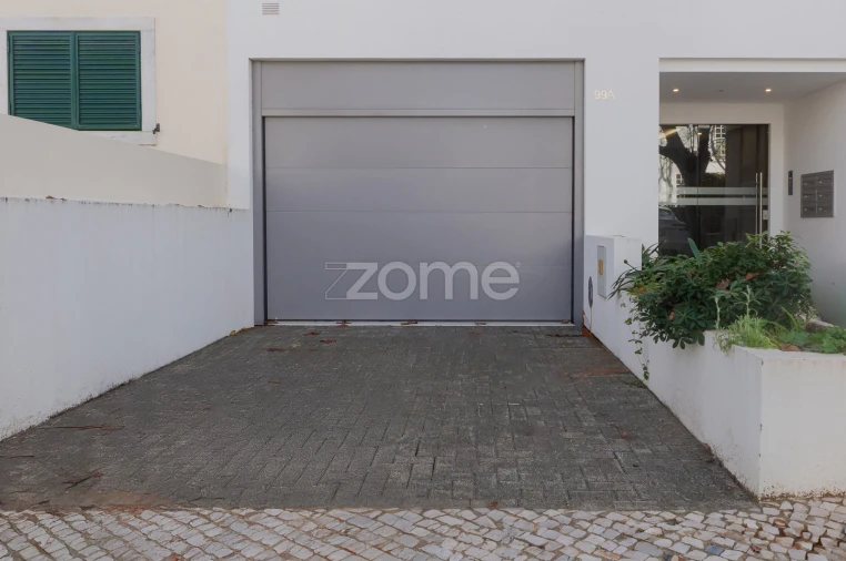 Apartamento T4 para Venda em Carcavelos e Parede Foto 19