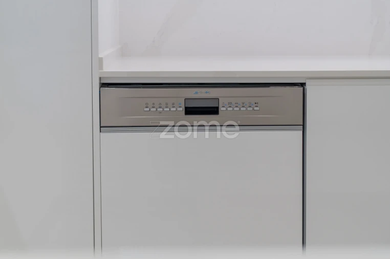 Apartamento T4 para Venda em Carcavelos e Parede Foto 14