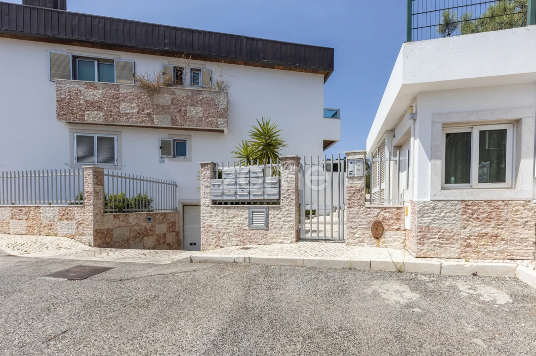 Apartamento T2 para Venda em Cascais e Estoril Foto 2