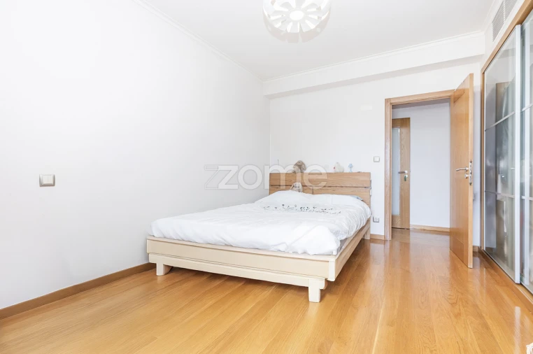 Apartamento T2 para Venda em Cascais e Estoril Foto 9