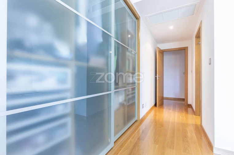 Apartamento T2 para Venda em Cascais e Estoril Foto 17
