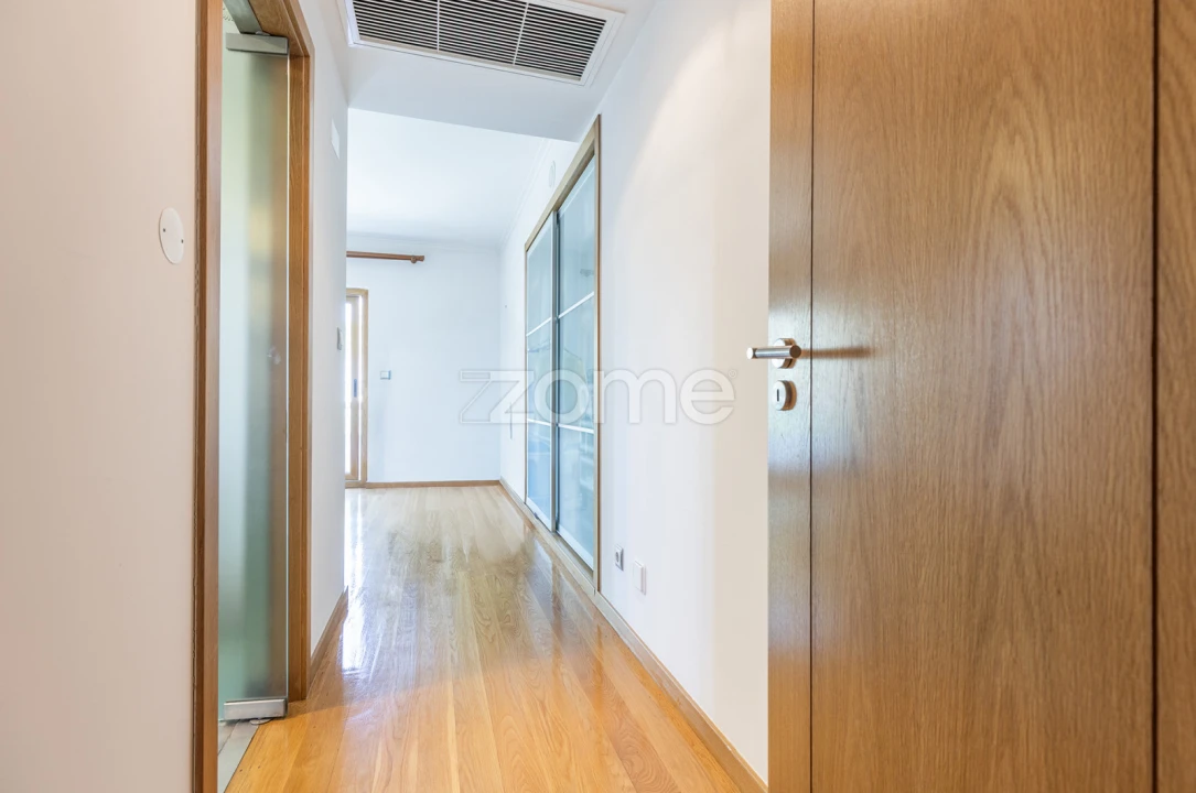 Apartamento T2 para Venda em Cascais e Estoril Foto 13