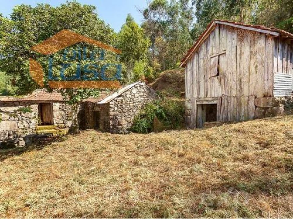 Quinta T0 para Venda em Santiago de Piães Foto 1