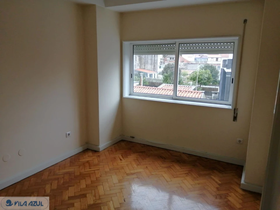 Apartamento T1 para Arrendamento em Cedofeita, Santo Ildefonso, Sé, Miragaia, São Nicolau e Vitória Foto 1