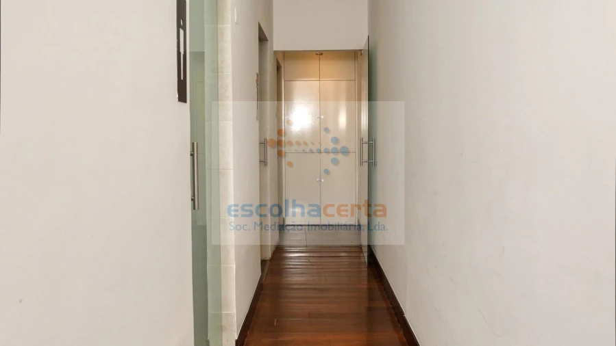 Loja para Venda em Santo António Foto 5