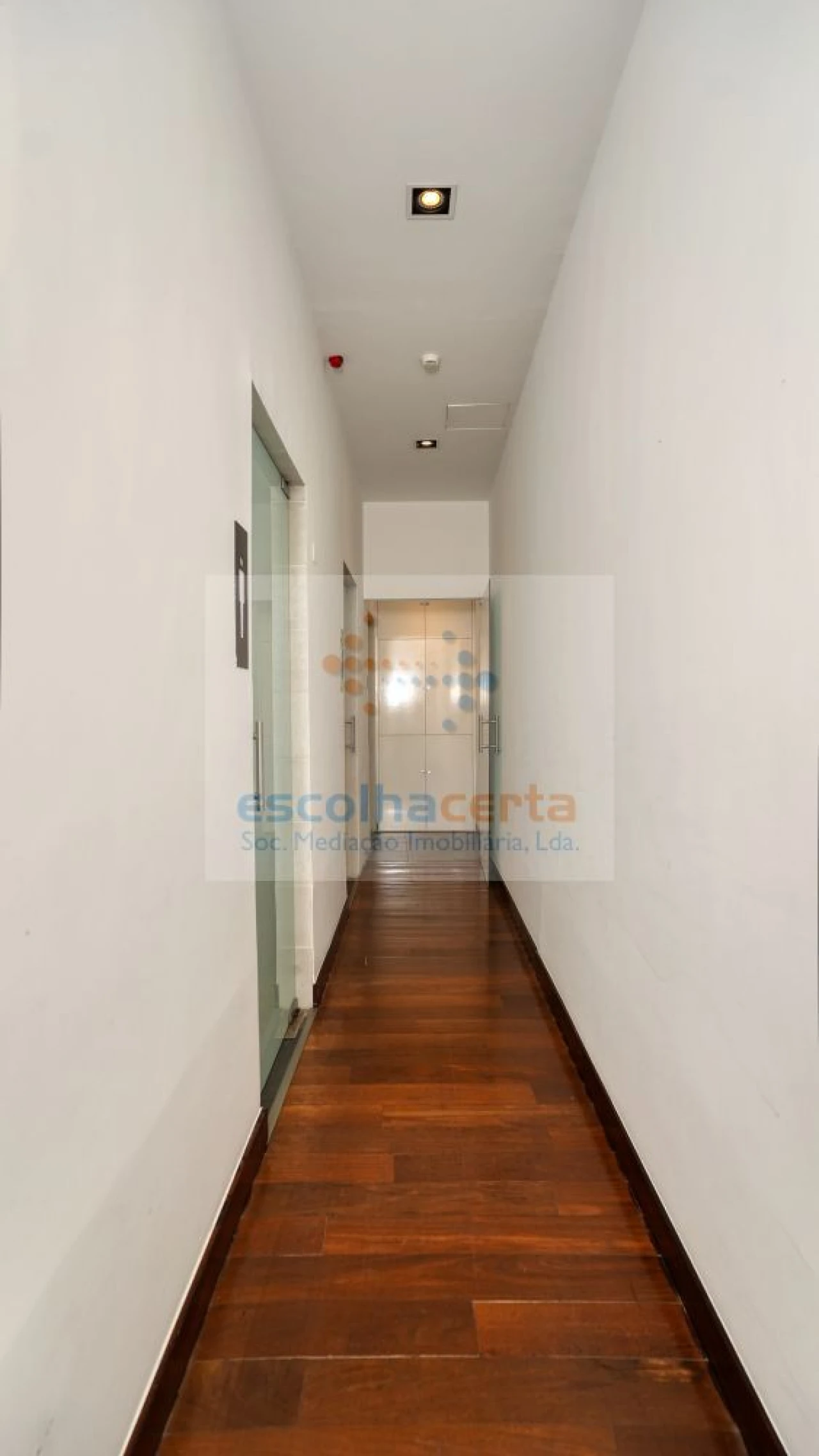 Loja para Venda em Santo António Foto 11