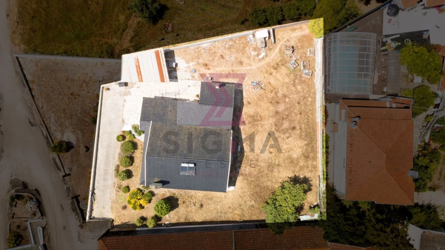 Moradia T3 para Venda em Roliça Foto 60