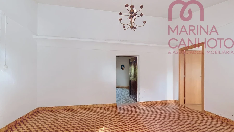 Quinta T3 para Venda em Orada Foto 10