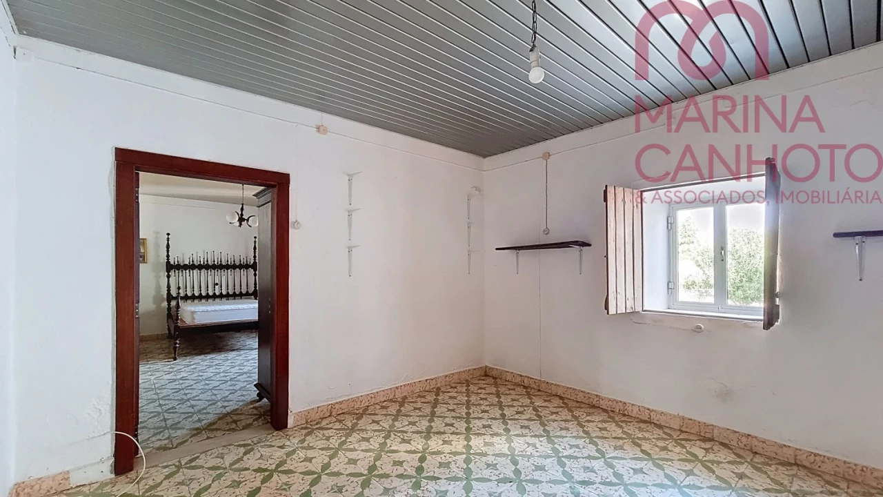 Quinta T3 para Venda em Orada Foto 13