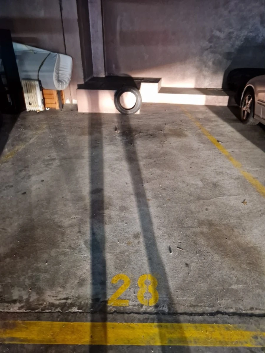 Garagem para Arrendamento em Paranhos Foto 2