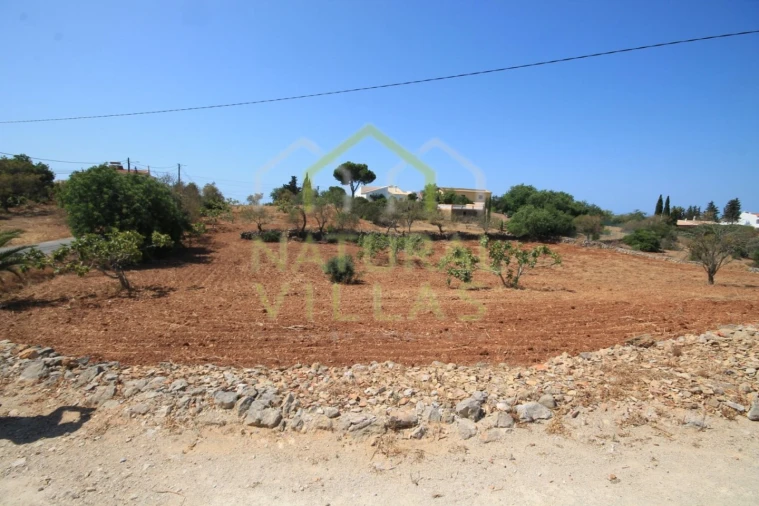 Terreno Misto para Venda em Albufeira e Olhos de Água Foto 1