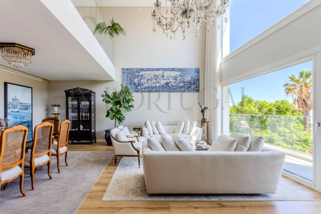 Apartamento T4 para Venda em Porto Salvo Foto 9