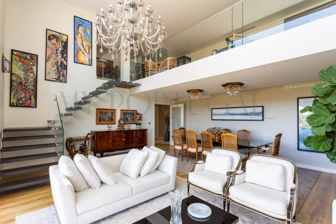 Apartamento T4 para Venda em Porto Salvo Foto 10