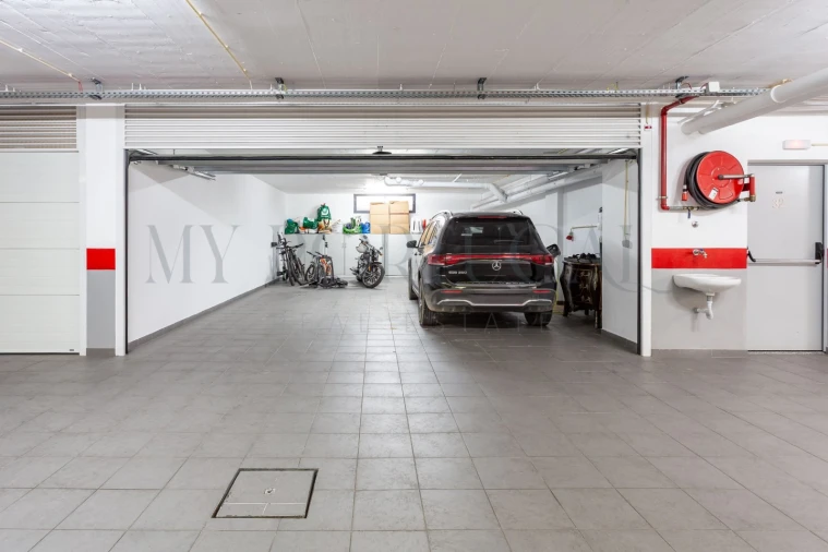 Apartamento T4 para Venda em Porto Salvo Foto 56