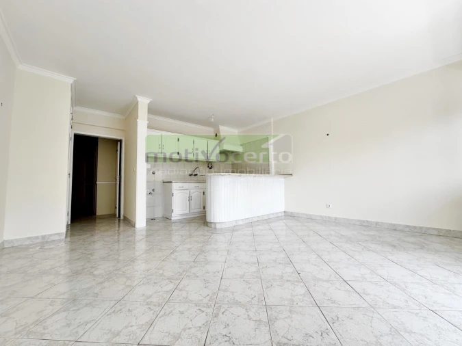 Apartamento T1 para Venda em São João das Lampas e Terrugem Foto 5