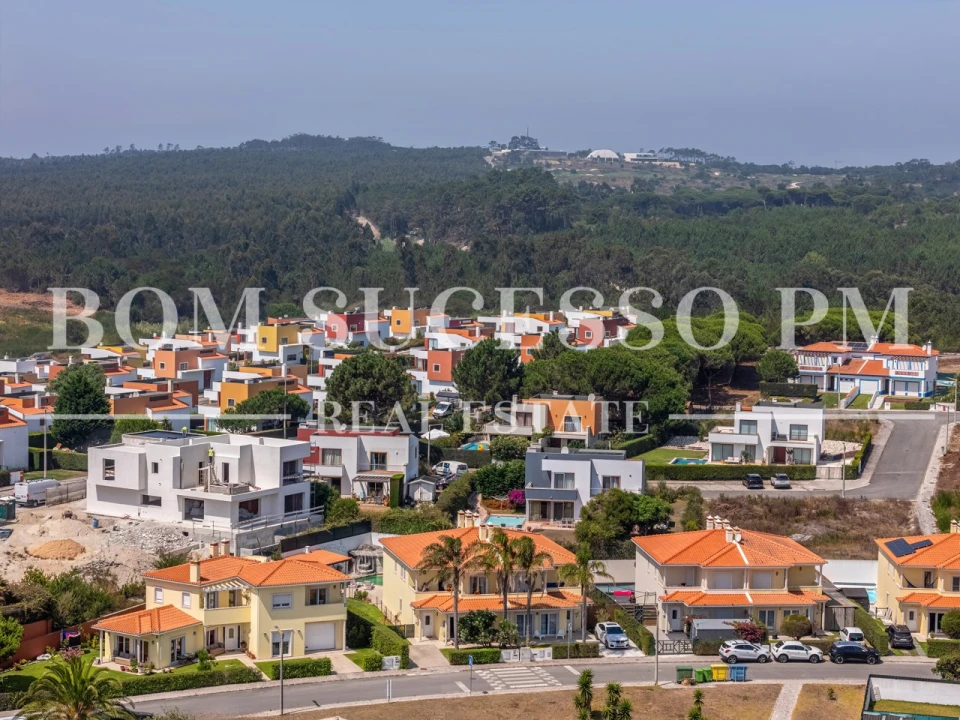 Moradia T3 para Venda em Vau Foto 5