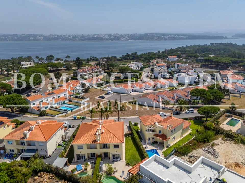 Moradia T3 para Venda em Vau Foto 4