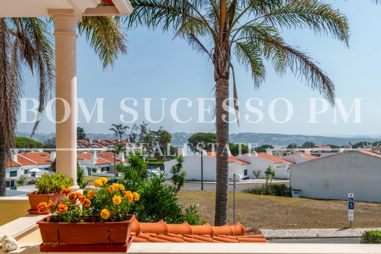 Moradia T3 para Venda em Vau Foto 38