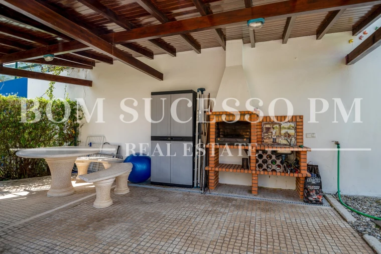 Moradia T3 para Venda em Vau Foto 13