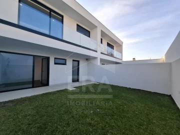 Moradia T4 para Venda em Esposende, Marinhas e Gandra