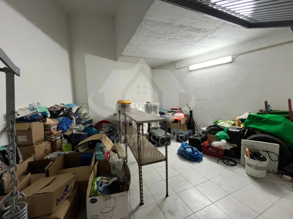 Loja para Venda em Póvoa de Santa Iria e Forte da Casa Foto 11