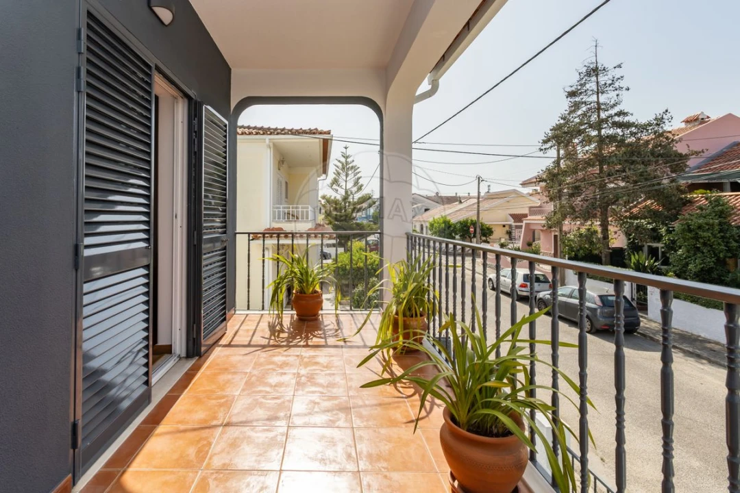 Moradia T4 para Venda em Seixal, Arrentela e Aldeia de Paio Pires Foto 28