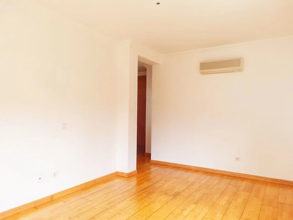 Apartamento T3 para Venda em Santa Maria e São Miguel, São Martinho, São Pedro Penaferrim Foto 28